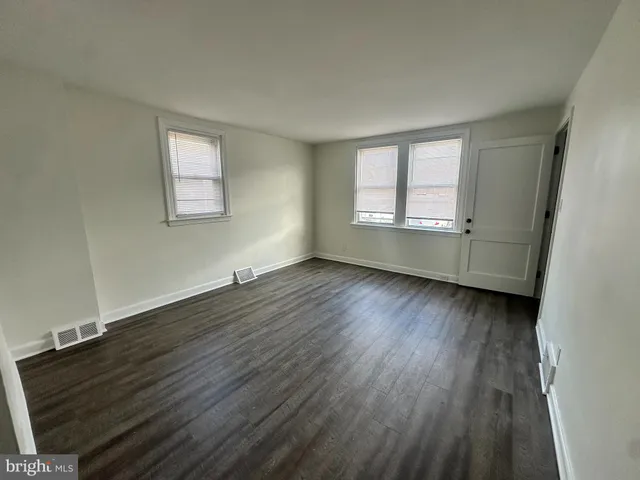 $1,050 | 2016 Carver Street, Unit 1, Philadelphia, PA 19124