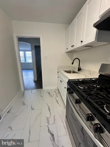 $1,050 | 2016 Carver Street, Unit 1, Philadelphia, PA 19124