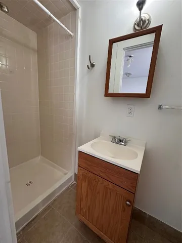 $1,000 | 106 Nanticoke Avenue, Unit 7 8 9 10, Endicott, NY 13760