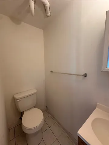 $1,000 | 106 Nanticoke Avenue, Unit 7 8 9 10, Endicott, NY 13760