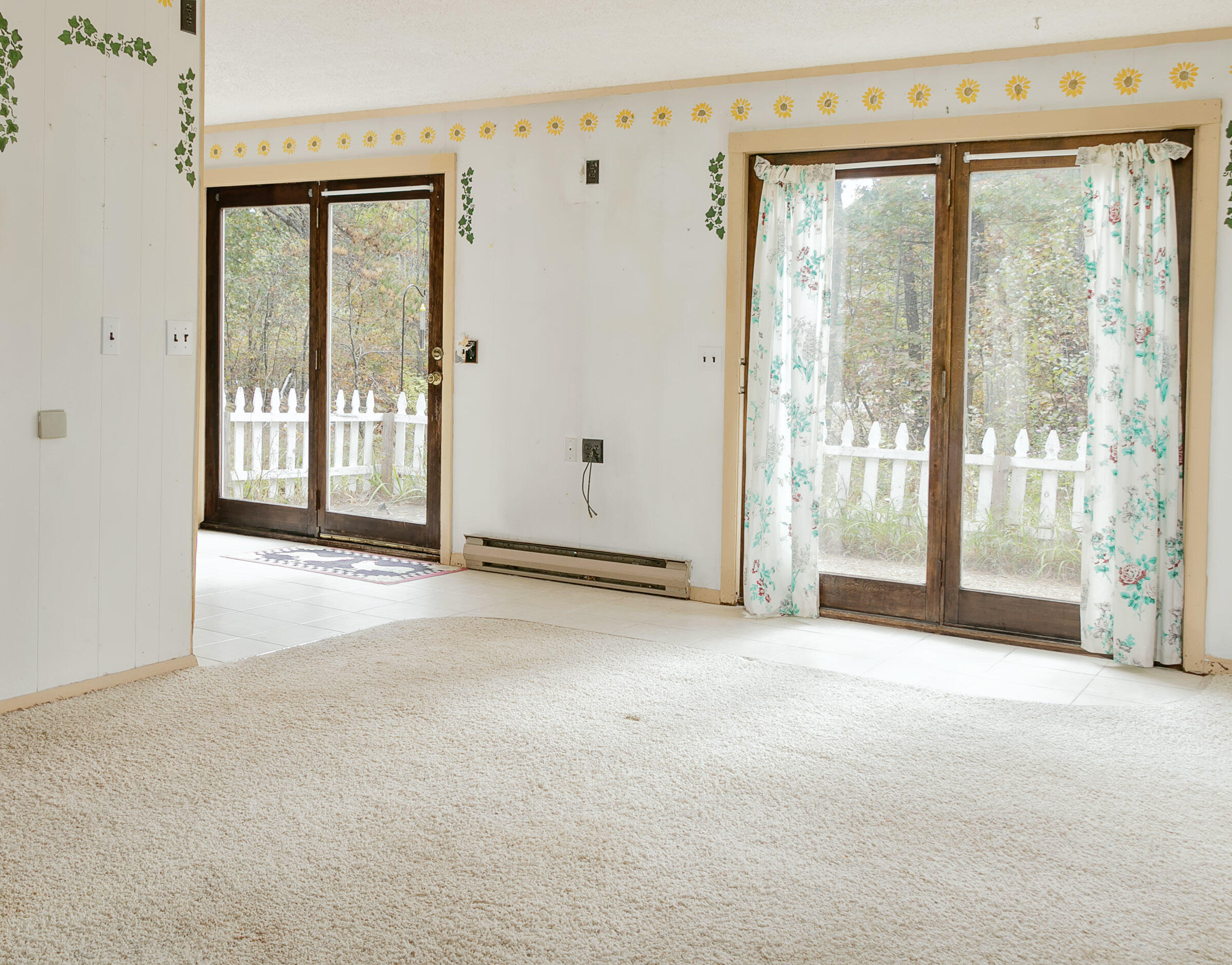 715 Webber Hill Road Kennebunk, ME 04043 - Photo 6 of 22 Light and Bright
