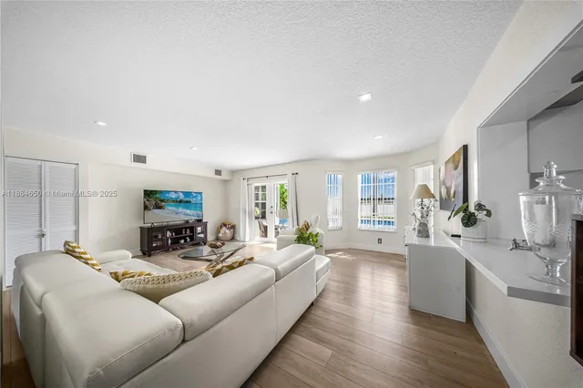 $1,100,000 | 17931 Northwest 85th Avenue, Hialeah, FL 33015