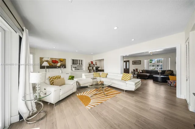 $1,100,000 | 17931 Northwest 85th Avenue, Hialeah, FL 33015