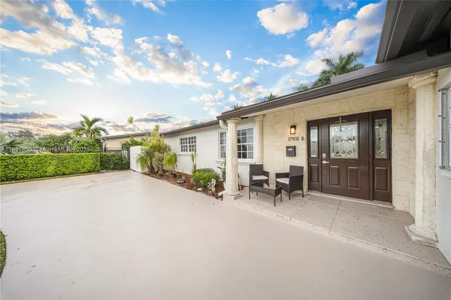 $1,100,000 | 17931 Northwest 85th Avenue, Hialeah, FL 33015