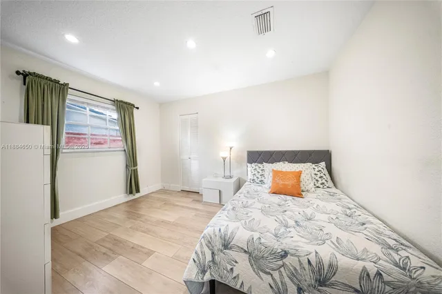 $1,100,000 | 17931 Northwest 85th Avenue, Hialeah, FL 33015