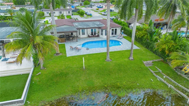 $1,100,000 | 17931 Northwest 85th Avenue, Hialeah, FL 33015