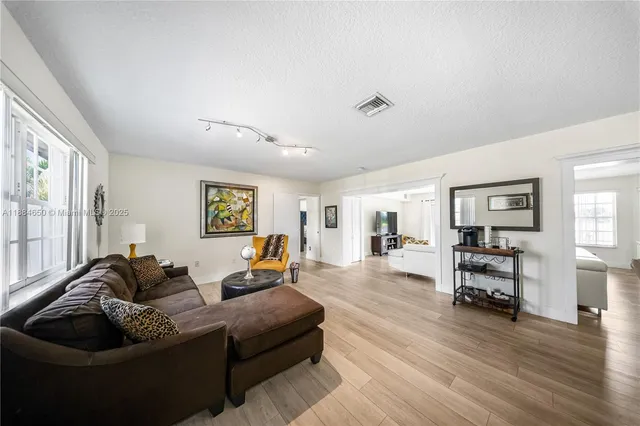 $1,100,000 | 17931 Northwest 85th Avenue, Hialeah, FL 33015