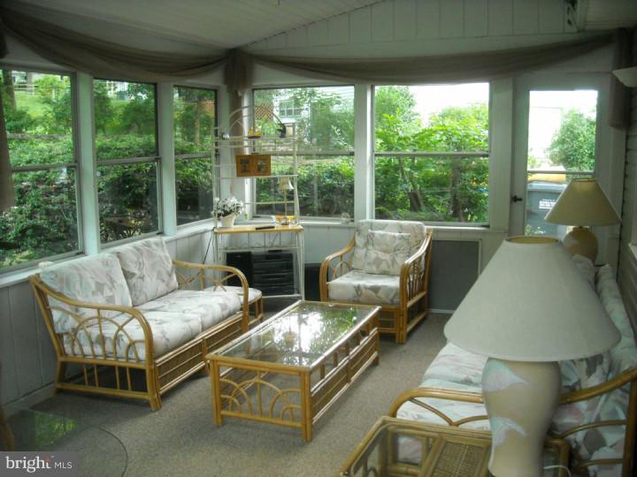 13 Edgemont Road Newark, DE 19711 - Photo 15 of 25 Sun Room
