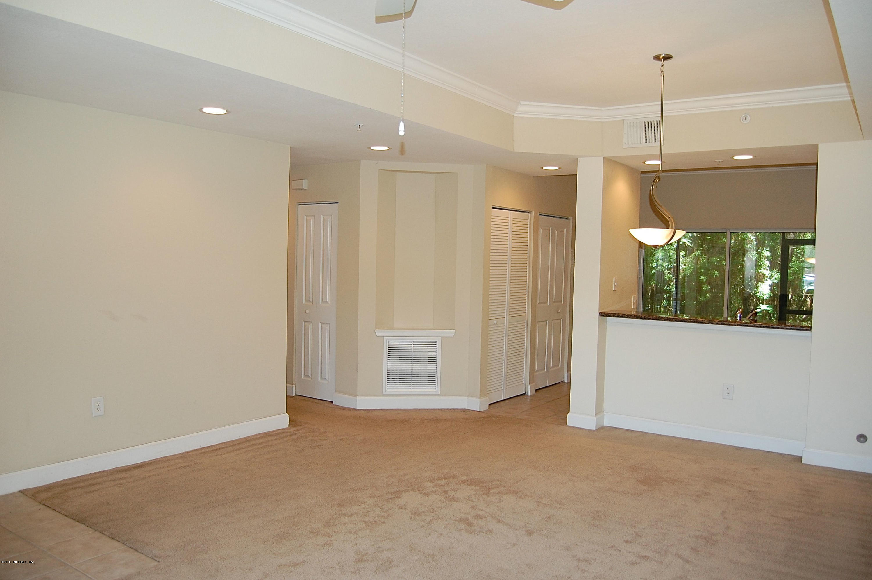 9745 Touchton Road, Unit 1004 Jacksonville, FL 32246 - Photo 5 of 23 family room