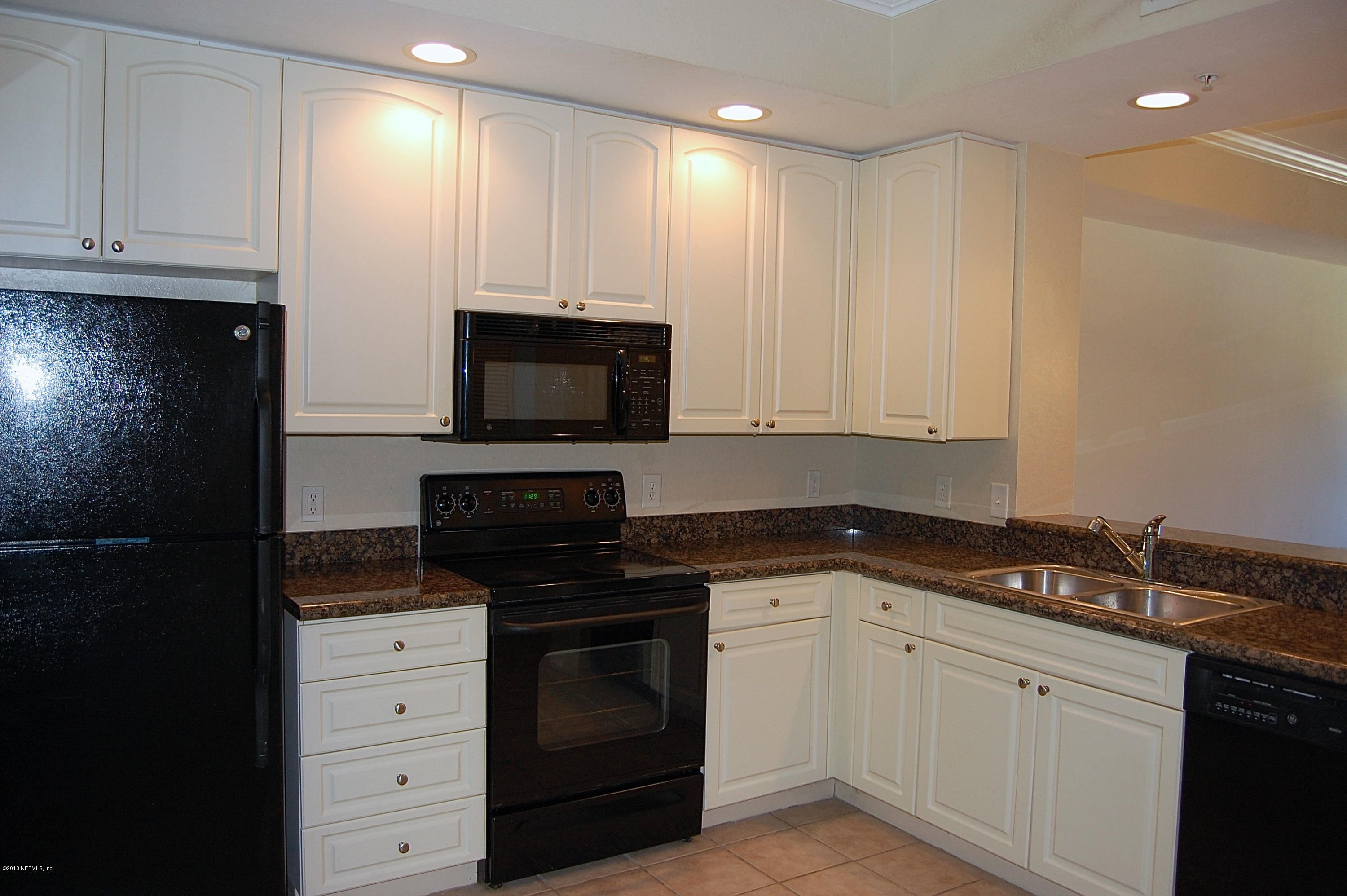 9745 Touchton Road, Unit 1004 Jacksonville, FL 32246 - Photo 8 of 23 kitchen