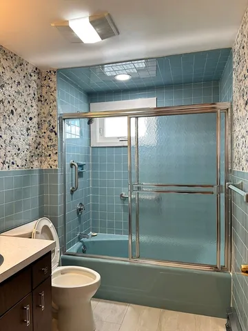 $5,500 | 64 Francis Street, Unit 1, Revere, MA 02151