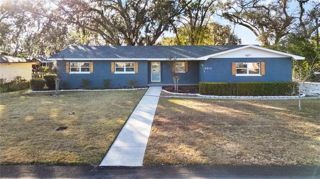 $379,915 | 4915 Whiteoak Drive East, Lakeland, FL 33813