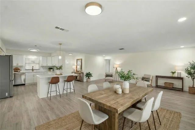 $379,915 | 4915 Whiteoak Drive East, Lakeland, FL 33813