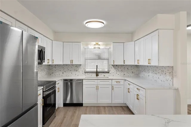 $379,915 | 4915 Whiteoak Drive East, Lakeland, FL 33813