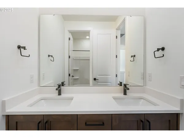 $599,000 | 6483 Northwest Olympic Lane, Unit L28, Camas, WA 98607