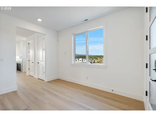 $599,000 | 6483 Northwest Olympic Lane, Unit L28, Camas, WA 98607