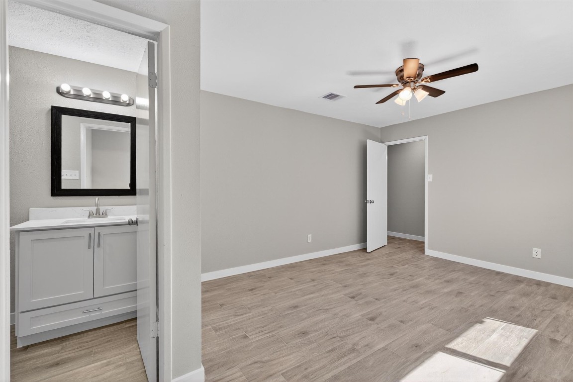 18007 Navajo Trail Drive Spring, TX 77388 - Photo 18 of 22