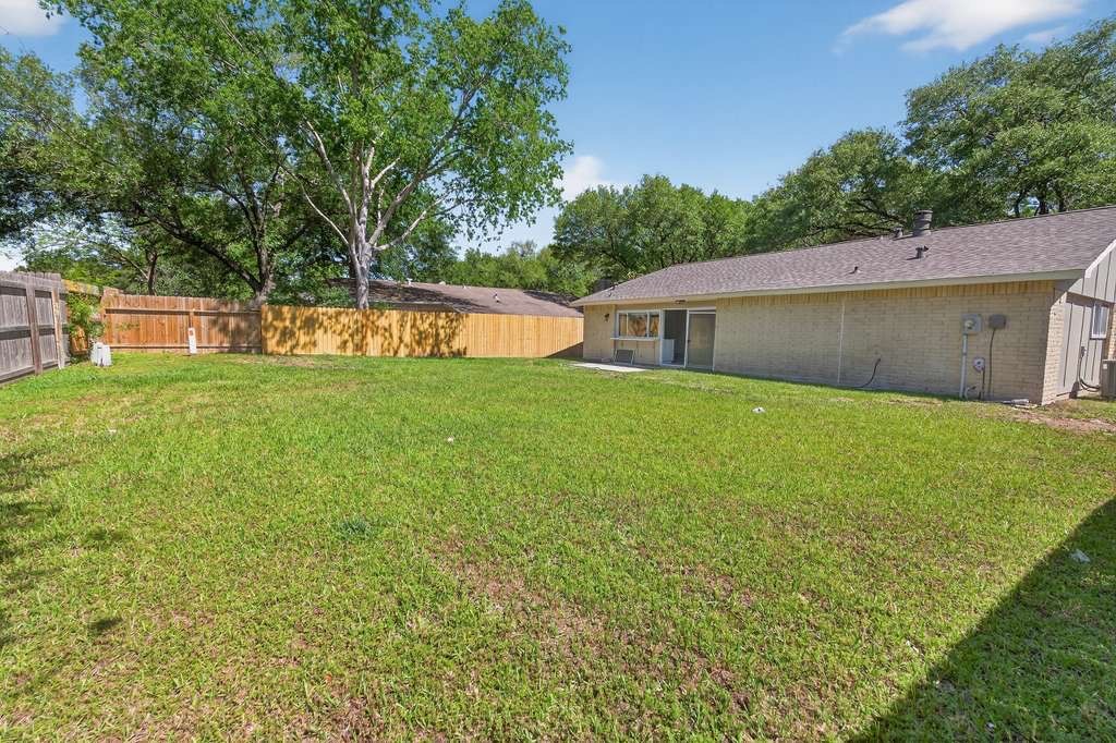 18007 Navajo Trail Drive Spring, TX 77388 - Photo 21 of 22