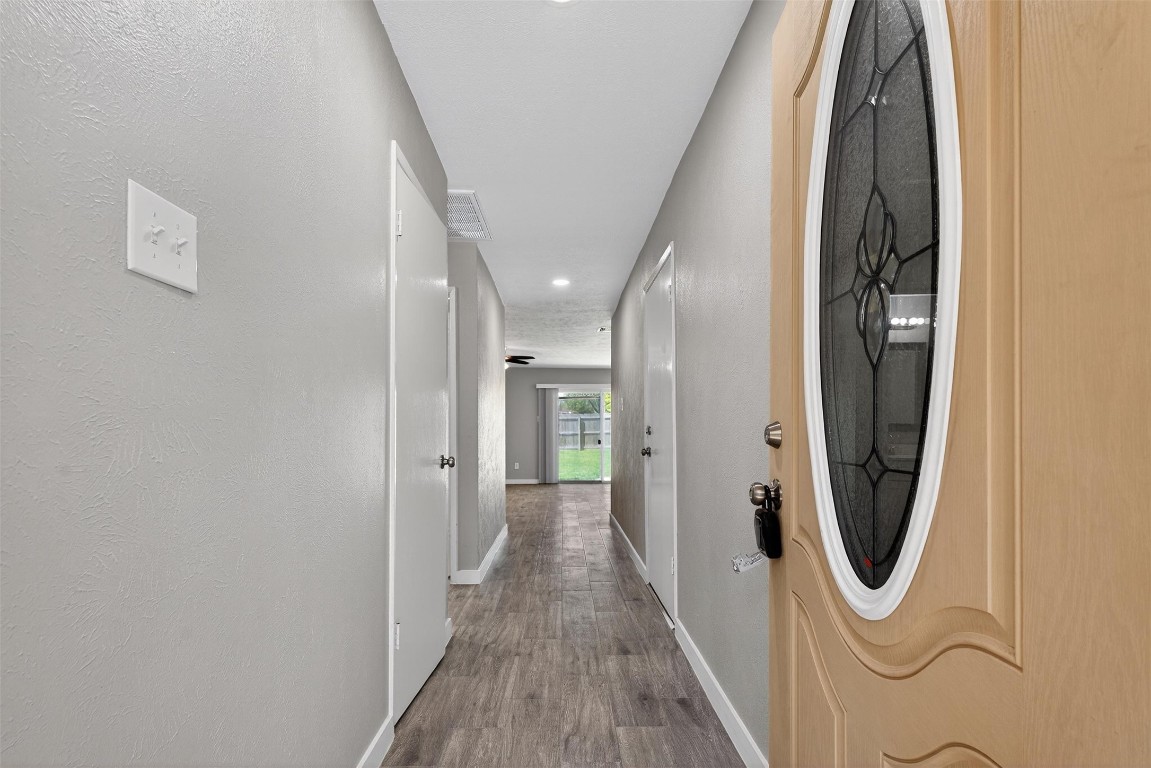 18007 Navajo Trail Drive Spring, TX 77388 - Photo 5 of 22