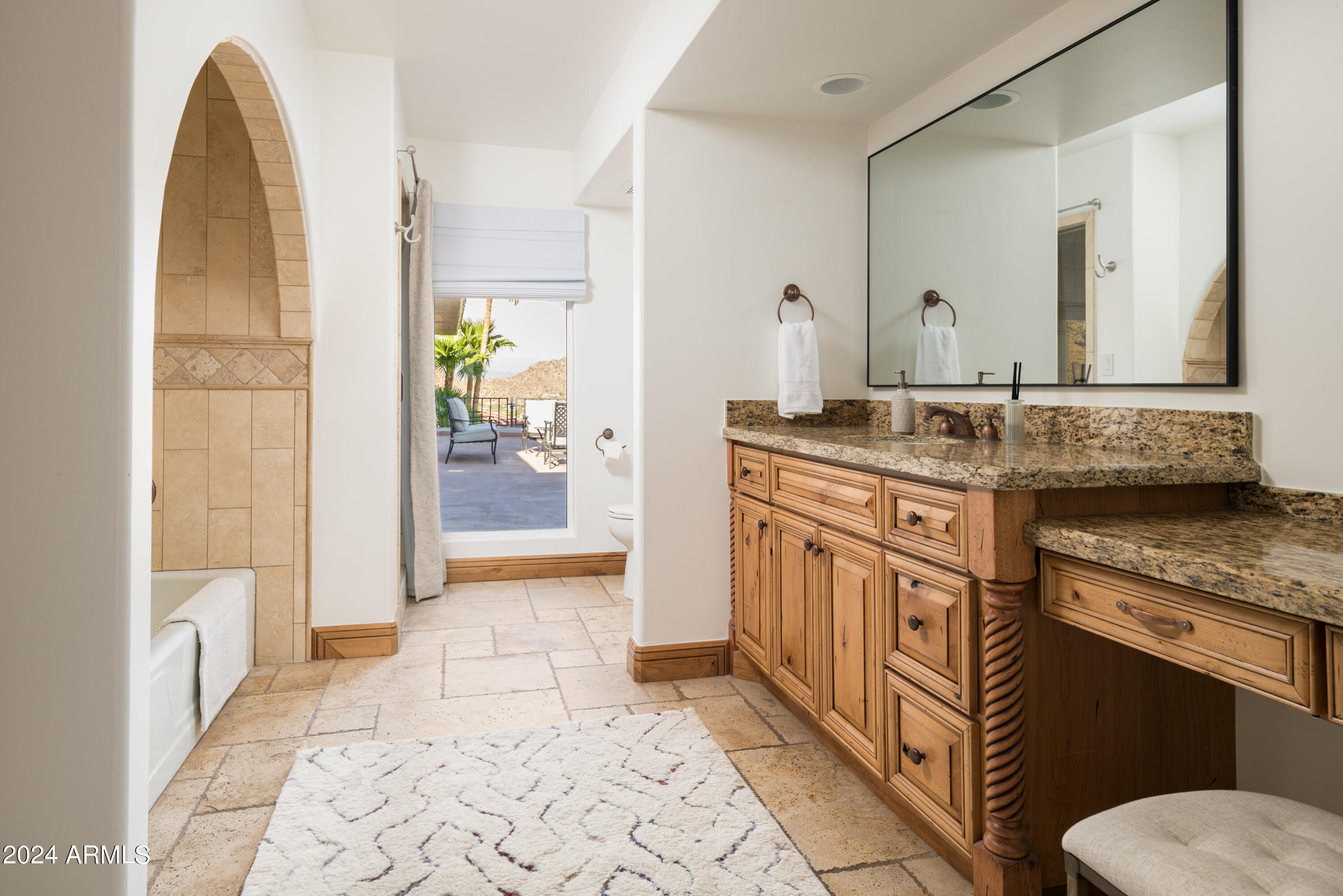 4636 East Moonlight Way Paradise Valley, AZ 85253 - Photo 36 of 45 Moonlight Guest Bath 3