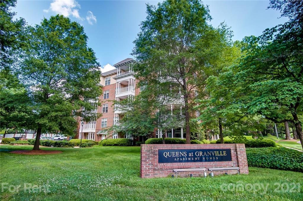 1301 Queens Road, Unit 504 Charlotte, NC 28207 - Photo 2 of 31