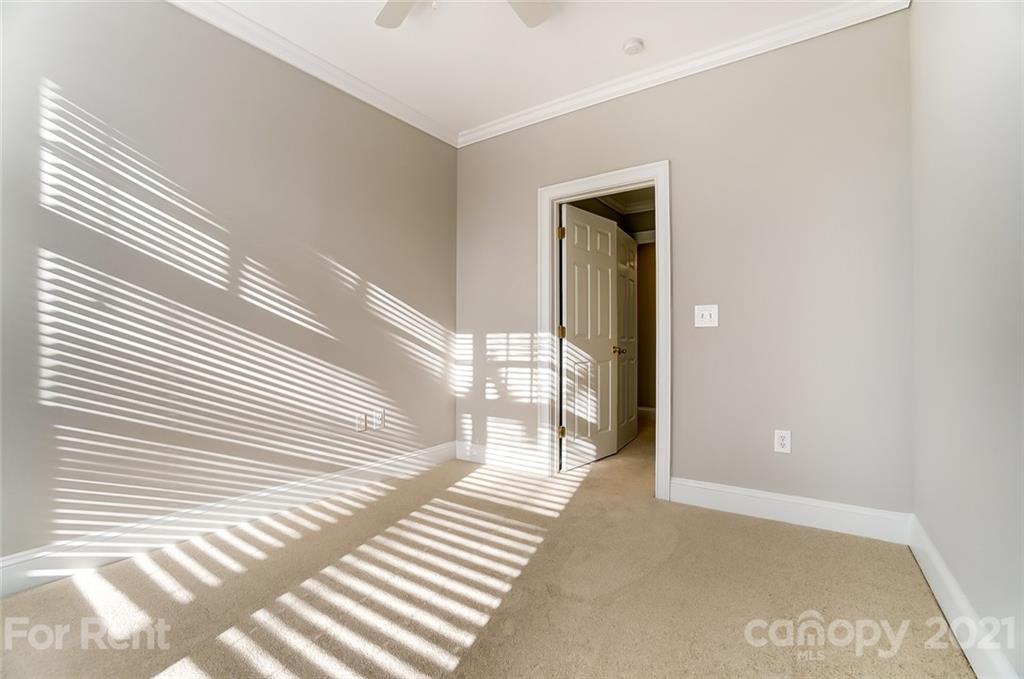 1301 Queens Road, Unit 504 Charlotte, NC 28207 - Photo 25 of 31