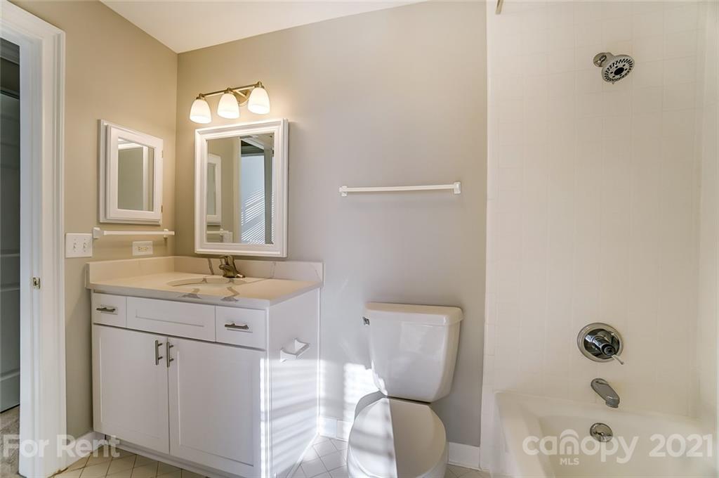 1301 Queens Road, Unit 504 Charlotte, NC 28207 - Photo 29 of 31