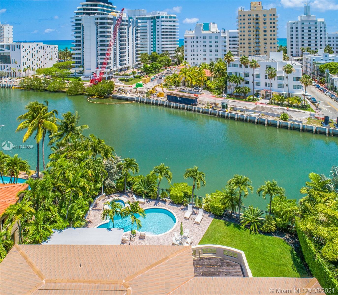 2995 Flamingo Drive Miami Beach, FL 33140 - Photo 3 of 54 a view of a city with tall buildings
