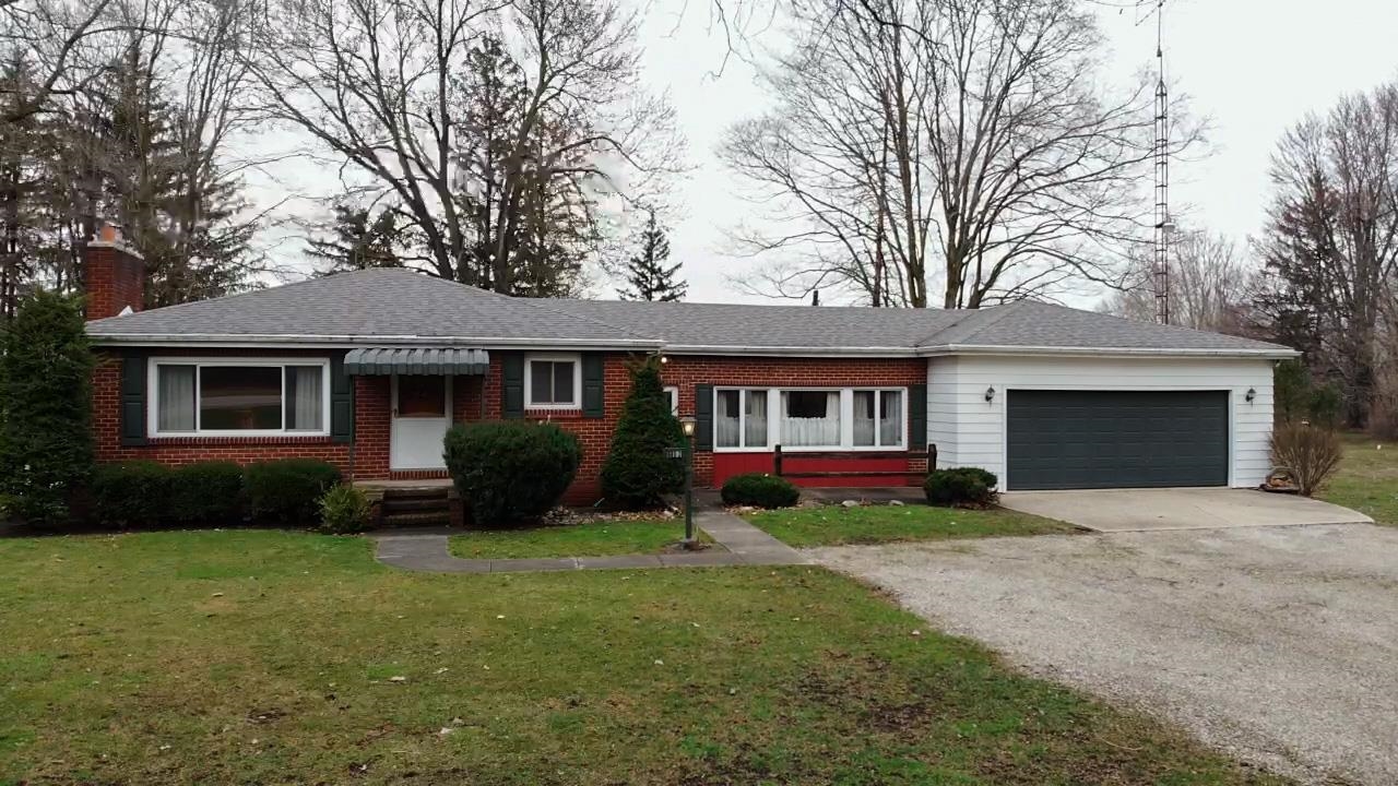 11191 Lansing Road Durand, MI 48429 - Photo 50 of 51 50104972-49.JPG