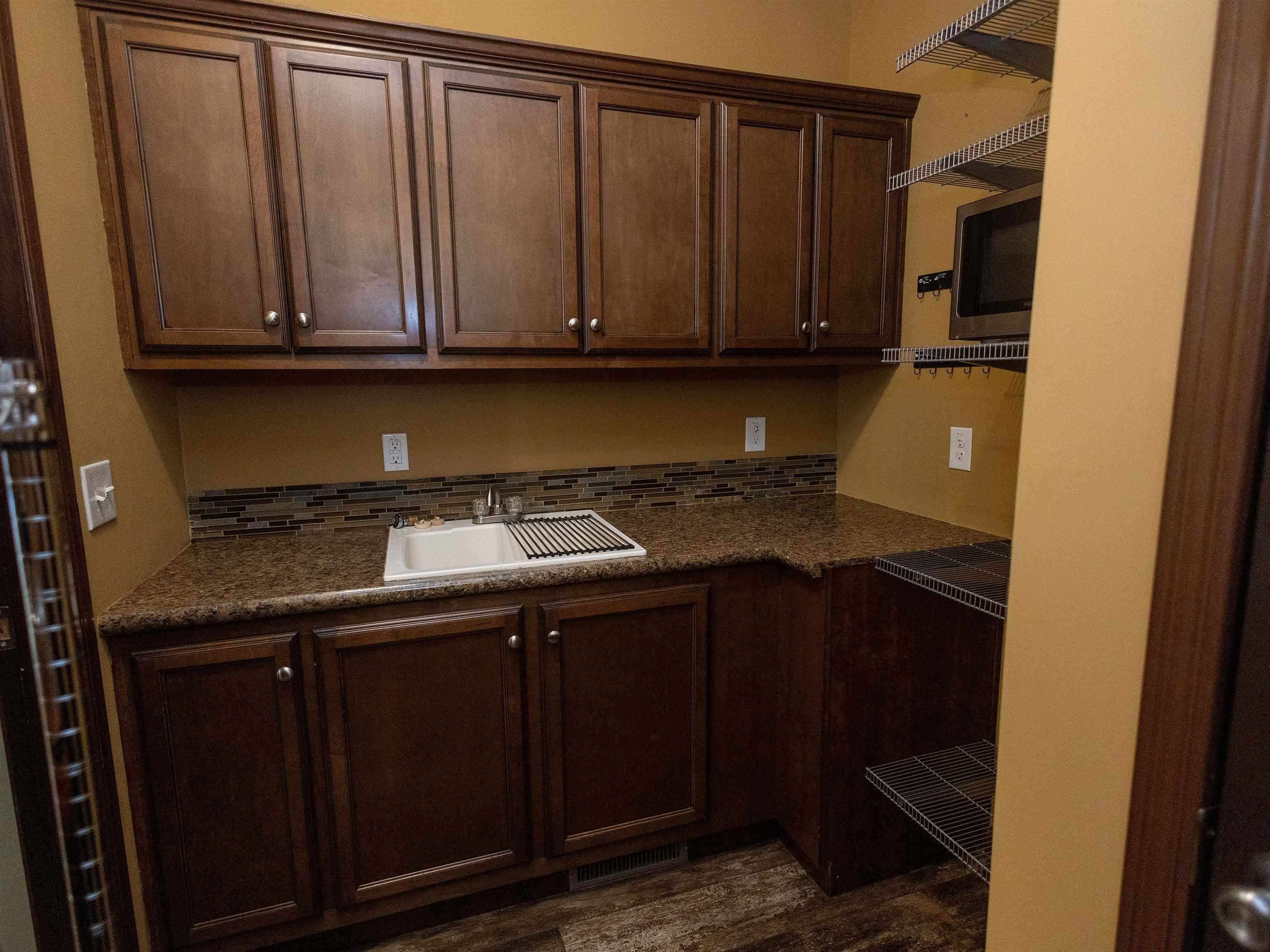 16874 Pond View Lane Mineral Point, WI 53565 - Photo 19 of 74