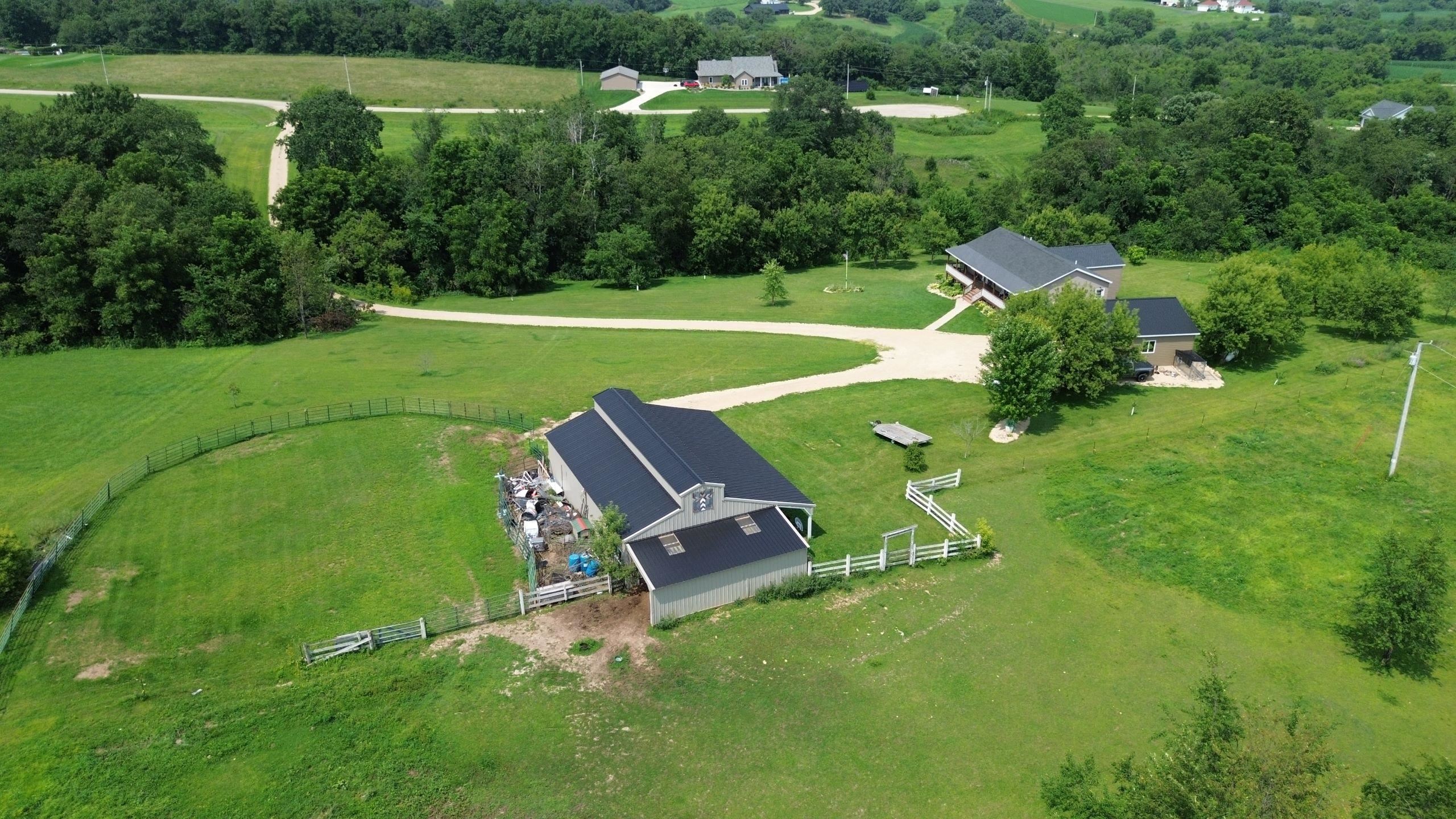 16874 Pond View Lane Mineral Point, WI 53565 - Photo 3 of 74