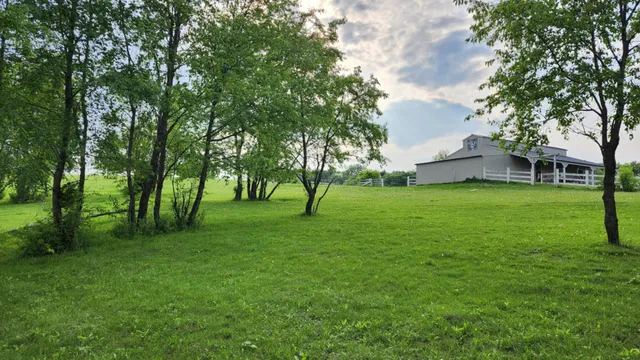 $684,900 | 16874 Pond View Lane, Mineral Point, WI 53565
