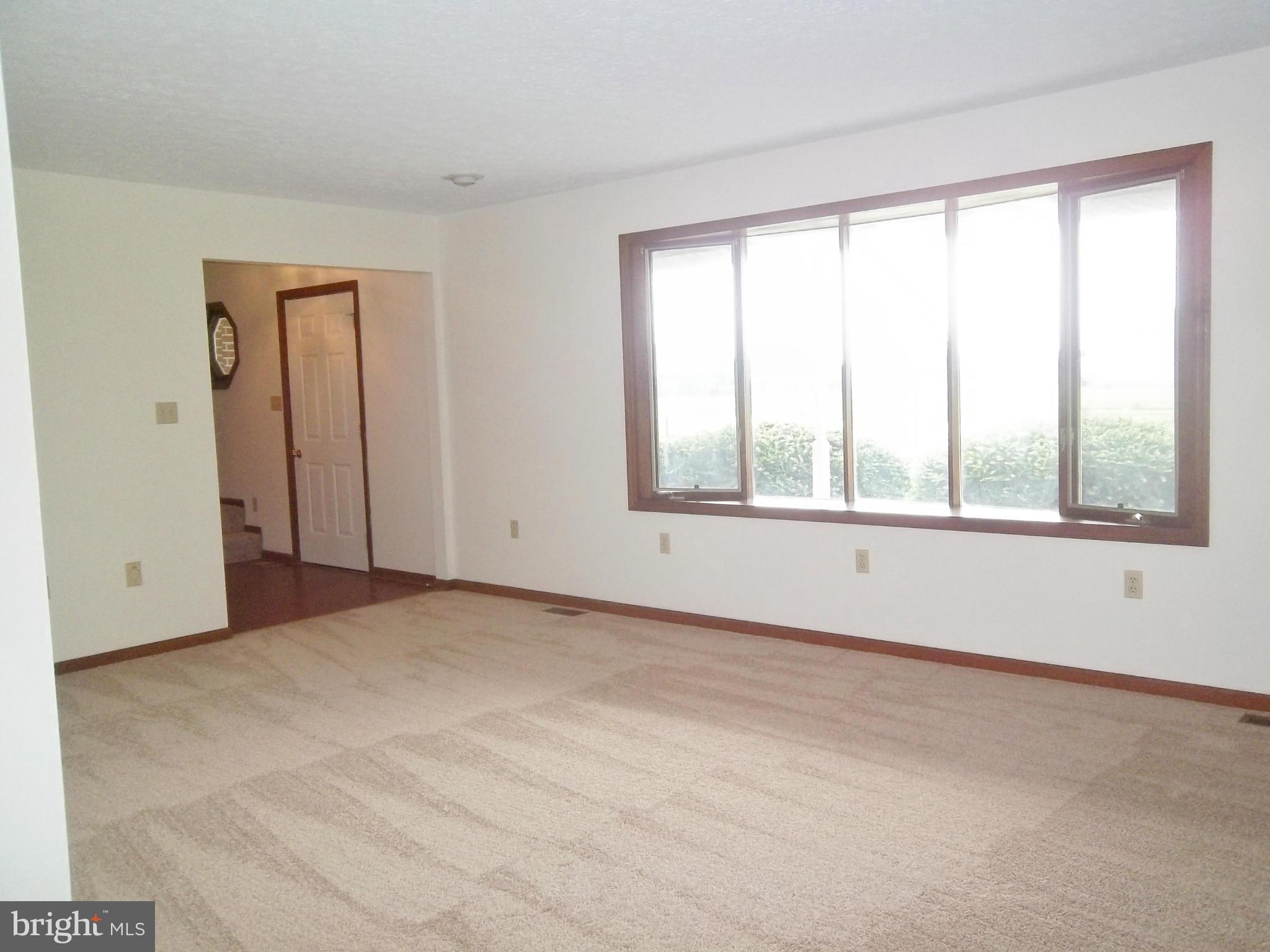 1121 Telegraph Road Rising Sun, MD 21911 - Photo 9 of 29 Living Room