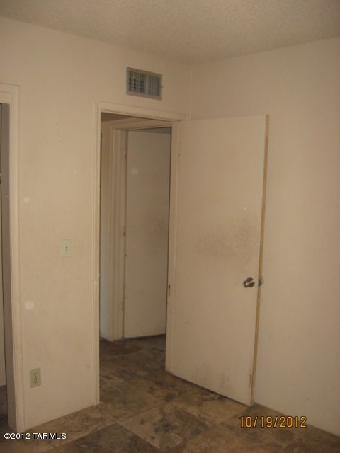 3538 South Mission Road, Unit A Tucson, AZ 85713 - Photo 9 of 15