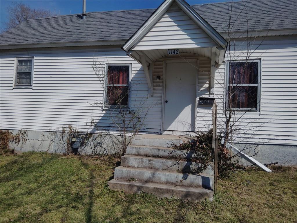 1142 South River Street Carthage, MO 64836 - Photo 1 of 1