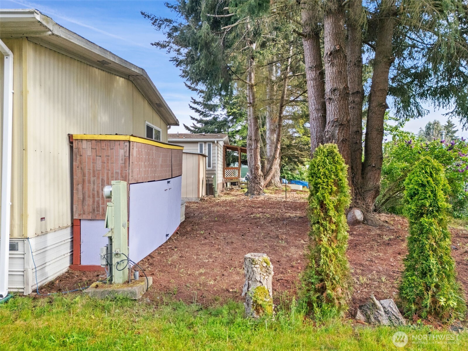 400 Gupster Road, Unit 1 Sequim, WA 98382 - Photo 36 of 39 a view of a back yard of the house