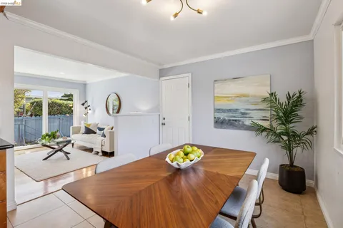 $679,000 | 5355 Bayview Avenue, Richmond, CA 94804