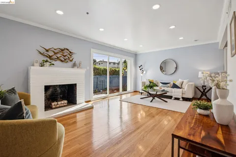 $679,000 | 5355 Bayview Avenue, Richmond, CA 94804