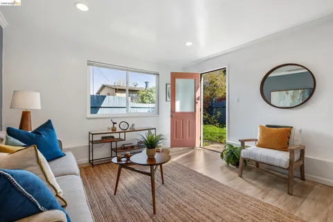 $679,000 | 5355 Bayview Avenue, Richmond, CA 94804