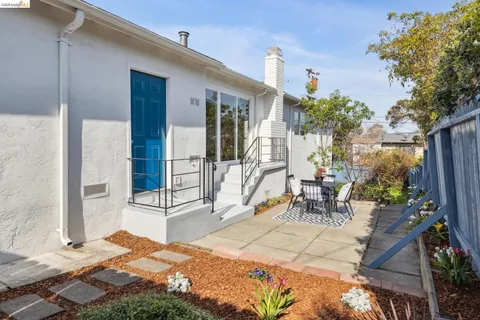 $679,000 | 5355 Bayview Avenue, Richmond, CA 94804