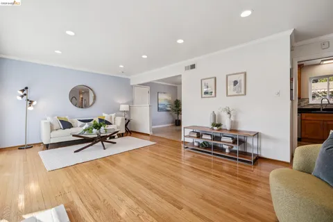 $679,000 | 5355 Bayview Avenue, Richmond, CA 94804