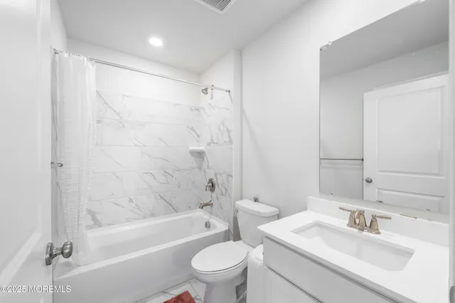 $4,600 | 64 Wembley Way, Tinton Falls, NJ 07753