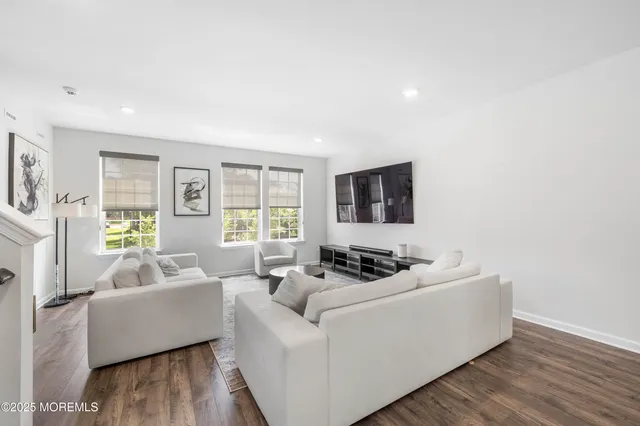 $4,600 | 64 Wembley Way, Tinton Falls, NJ 07753