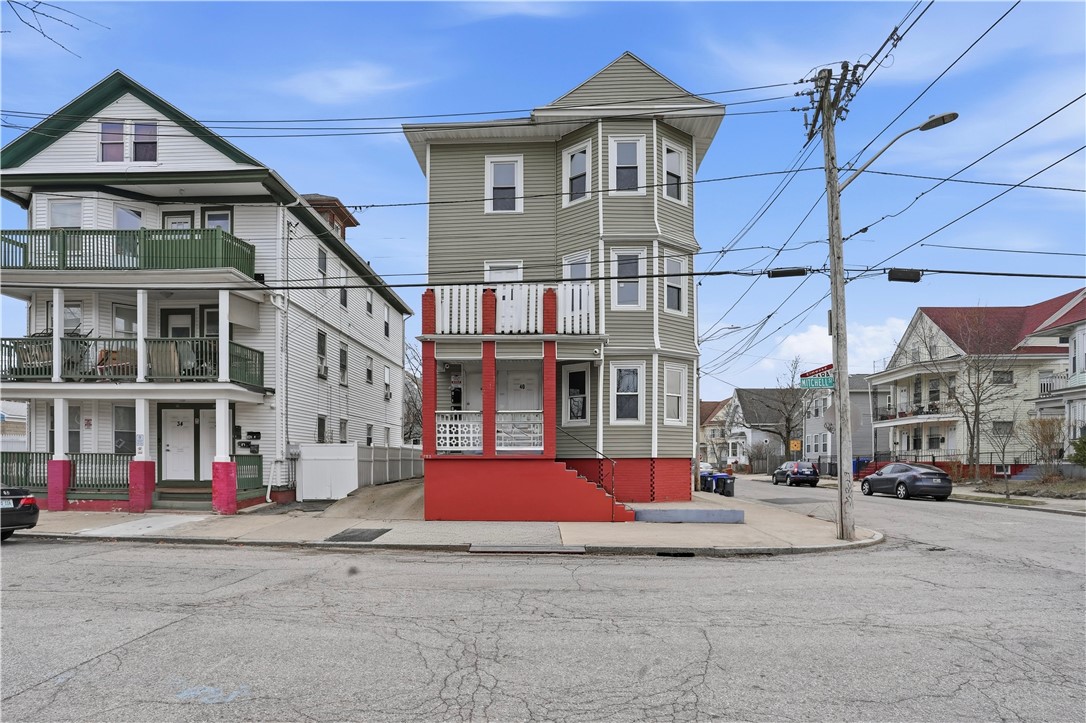 38 Mitchell Street Providence, RI 02907 - Photo 1 of 35