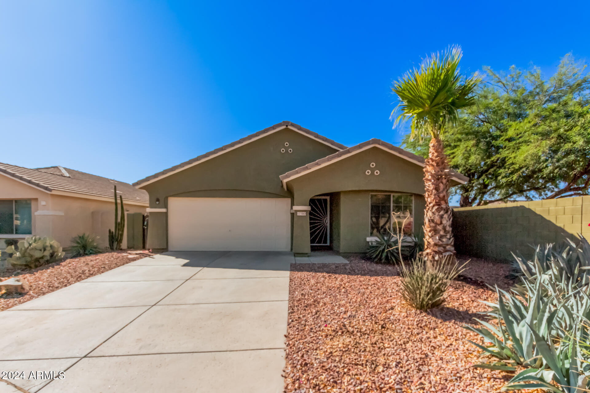 17793 West Redfield Road Surprise, AZ 85388 - Photo 1 of 46 01 - Redfield