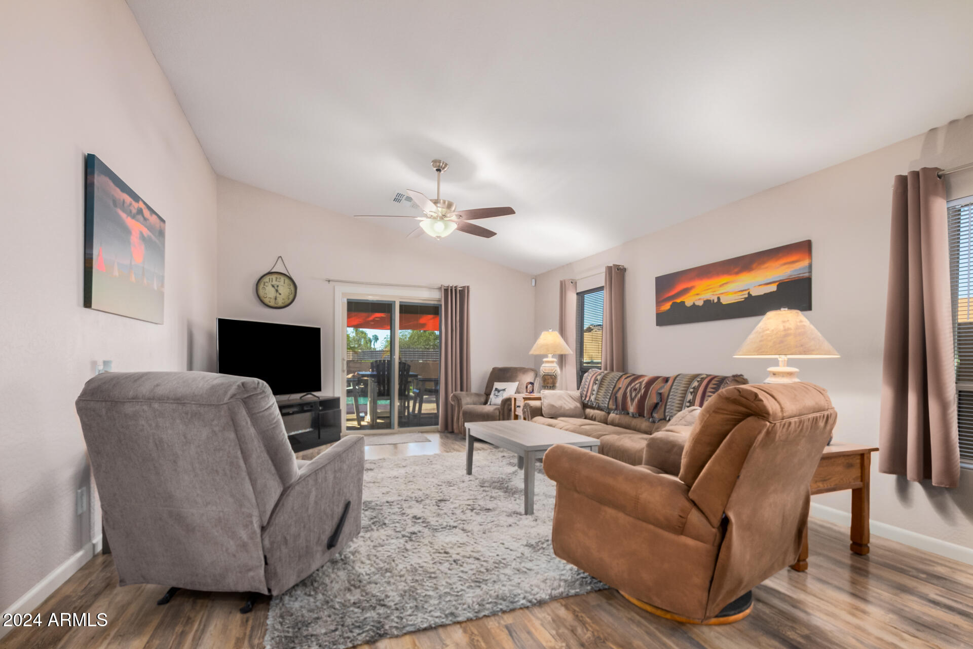 17793 West Redfield Road Surprise, AZ 85388 - Photo 11 of 46 11 - Redfield