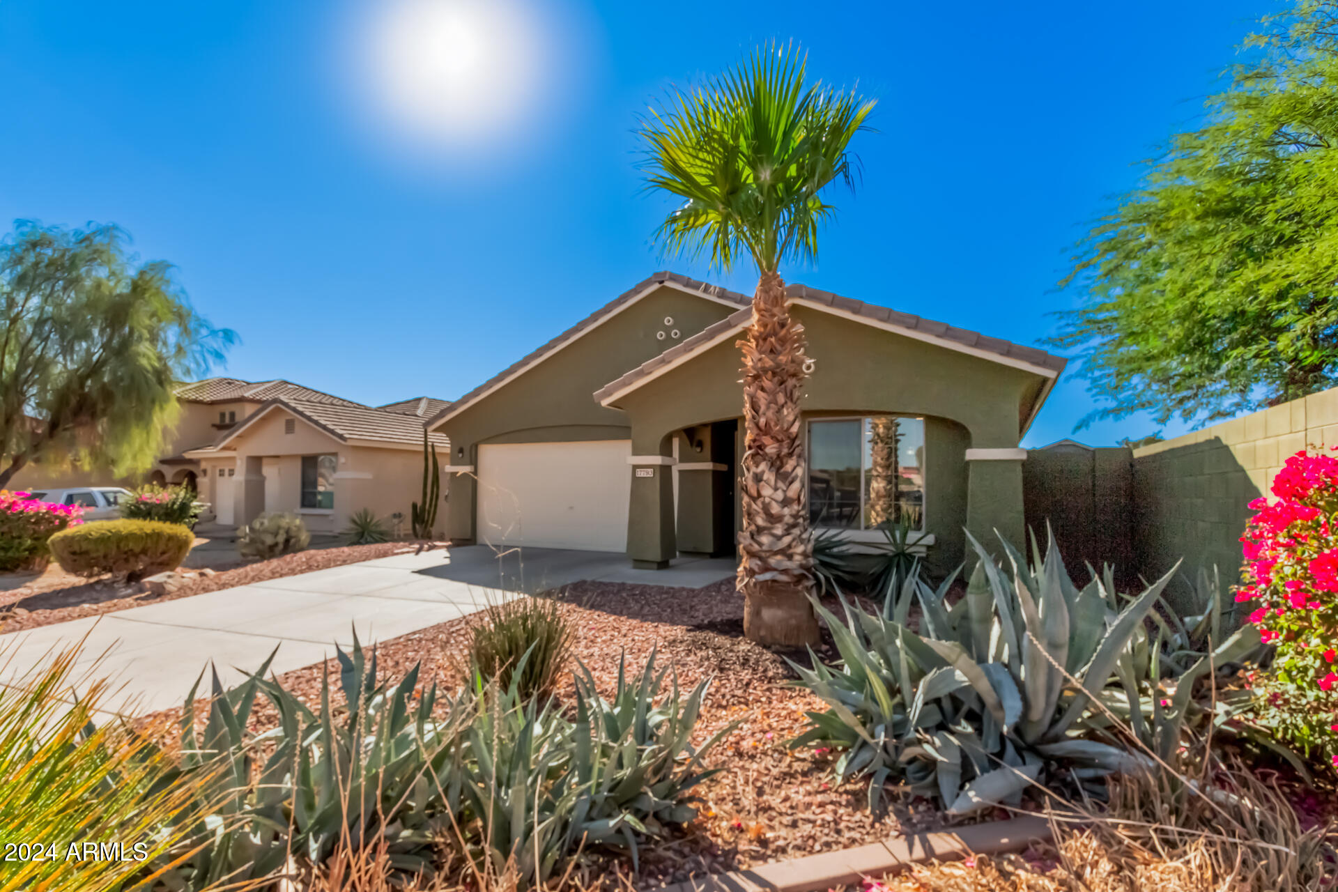 17793 West Redfield Road Surprise, AZ 85388 - Photo 6 of 46 06 - Redfield