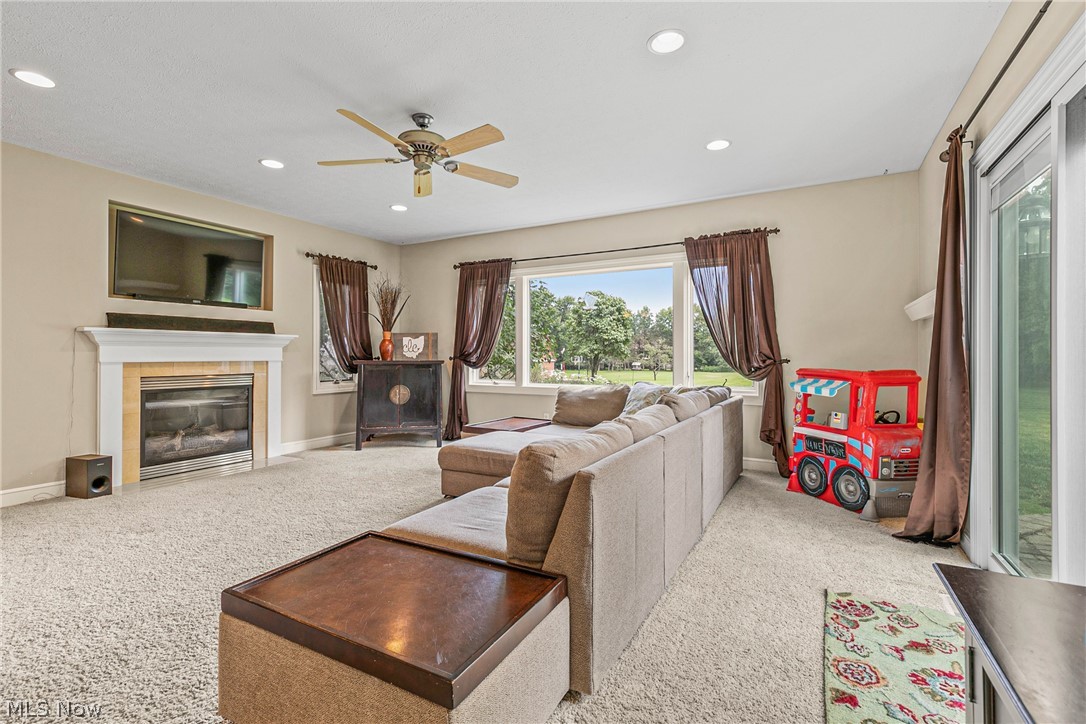 5975 Highland Road Cleveland, OH 44143 - Photo 10 of 35