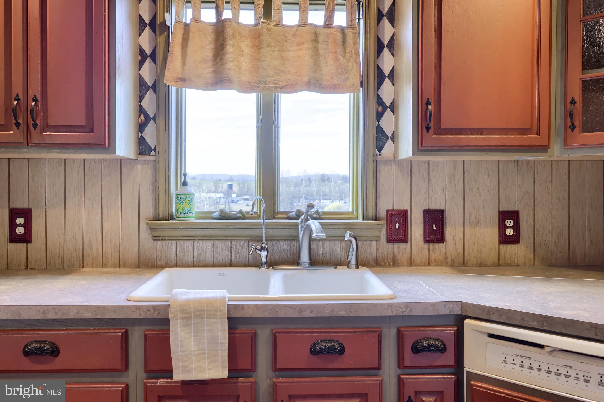 65 South Reamstown Road Stevens, PA 17578 - Photo 18 of 55 a kitchen with a stove and a microwave