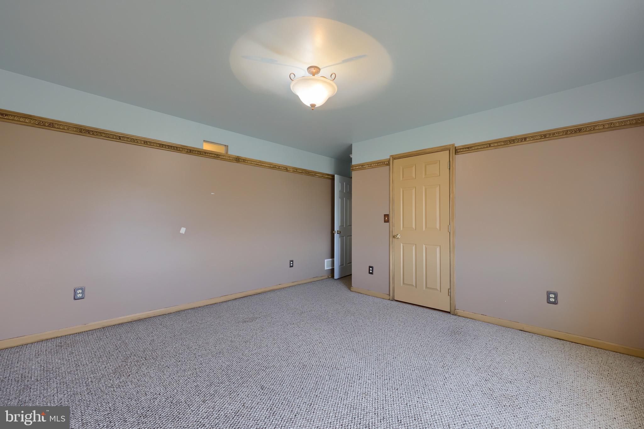 65 South Reamstown Road Stevens, PA 17578 - Photo 34 of 55 a view of an empty room